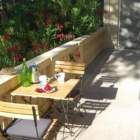Beautiful With Pool In Provence, Cleaning Included Valréas