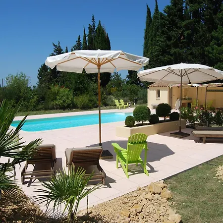 Beautiful With Pool In Provence, Cleaning Included 別荘